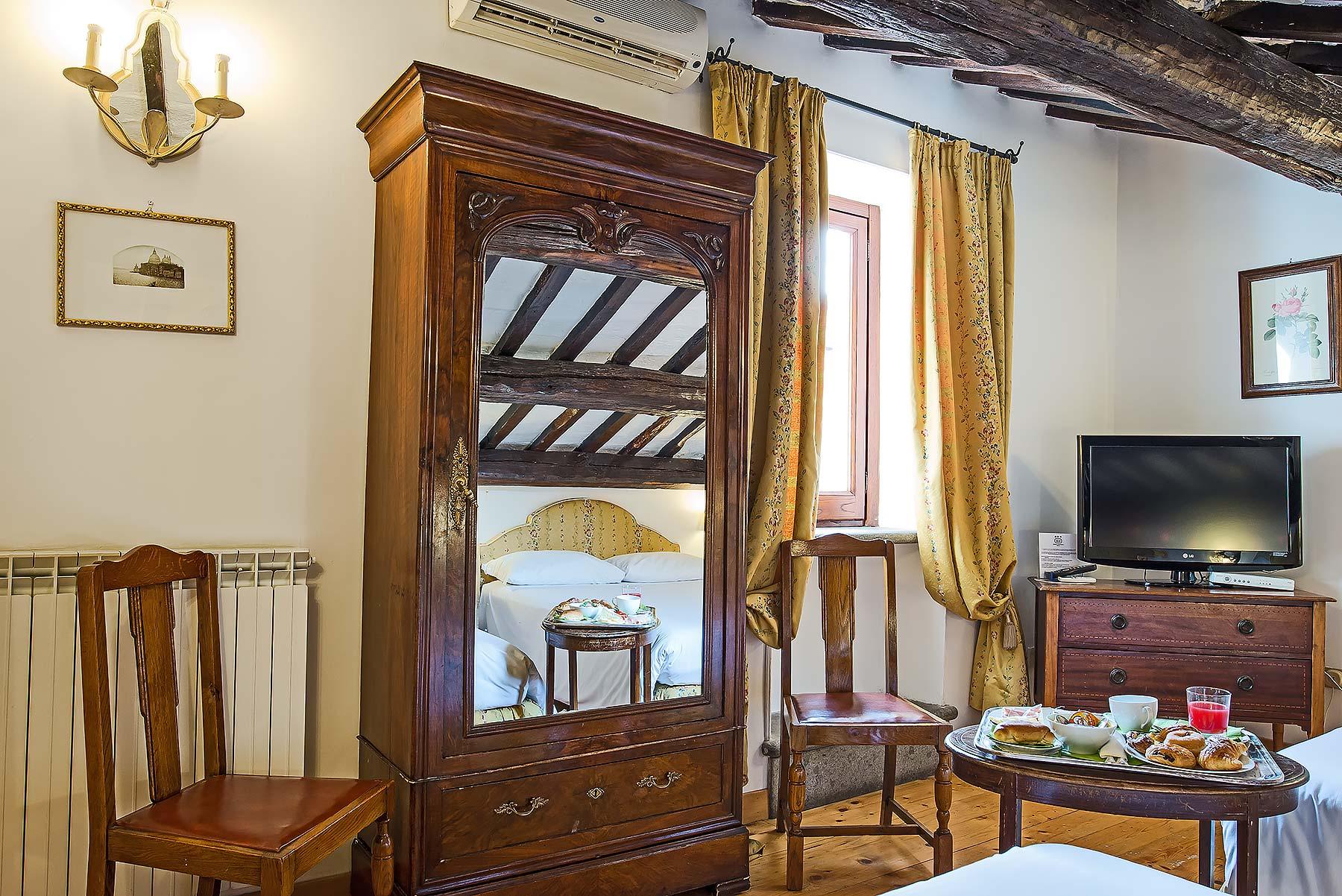 Hotel Fontana Roma Esterno foto