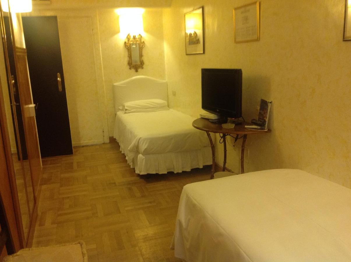 Hotel Fontana Roma Esterno foto