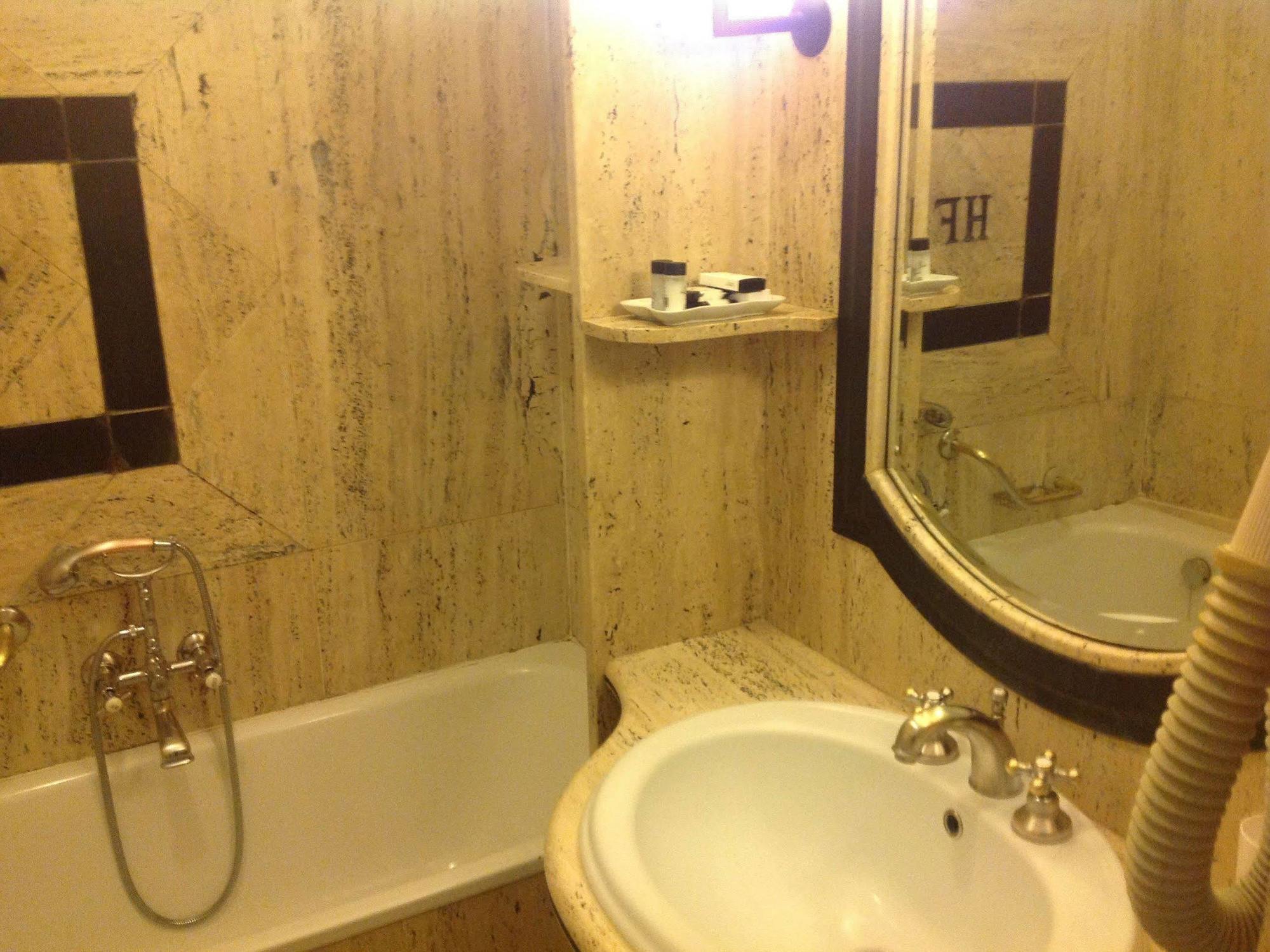 Hotel Fontana Roma Esterno foto