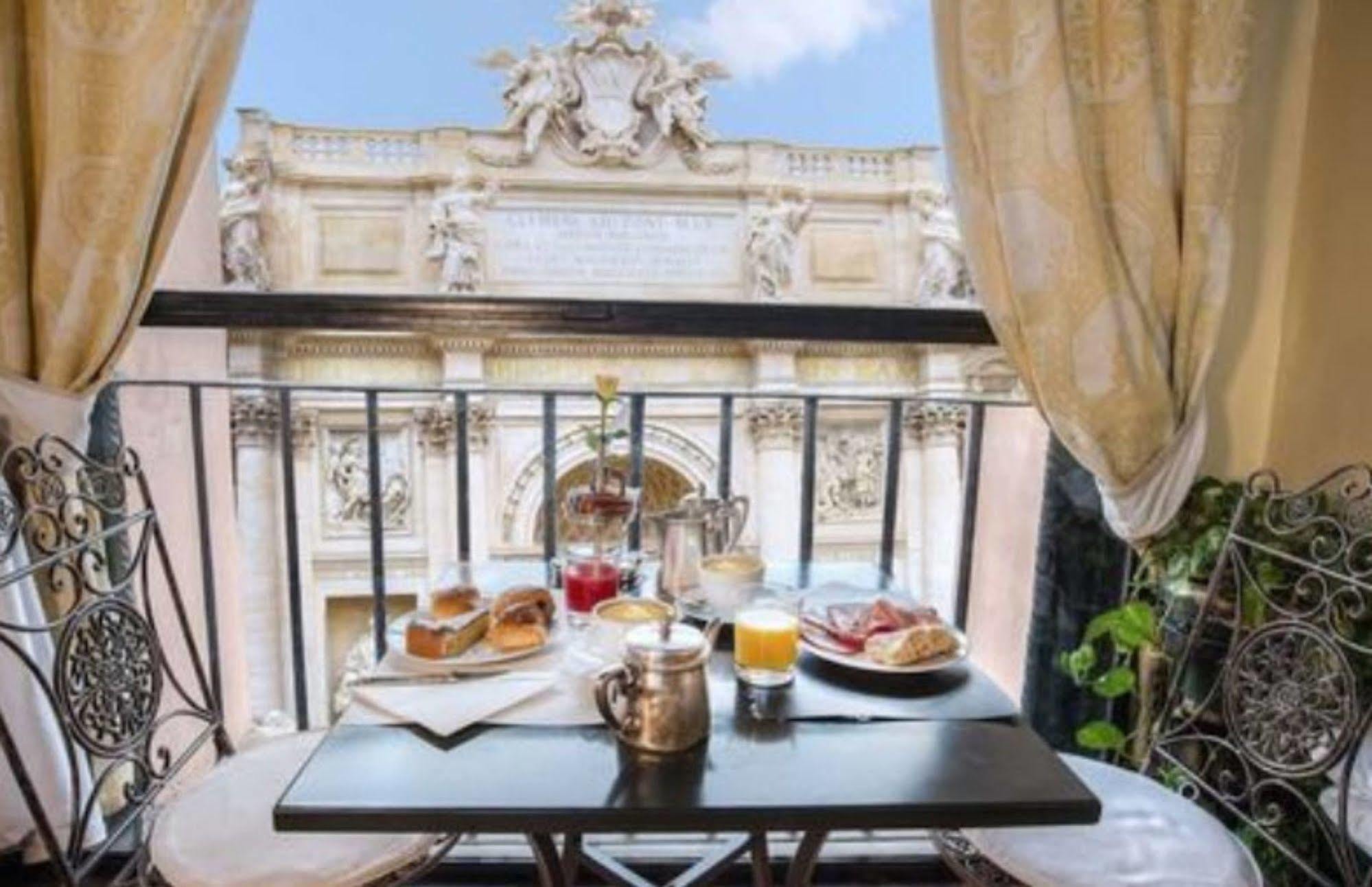 Hotel Fontana Roma Esterno foto