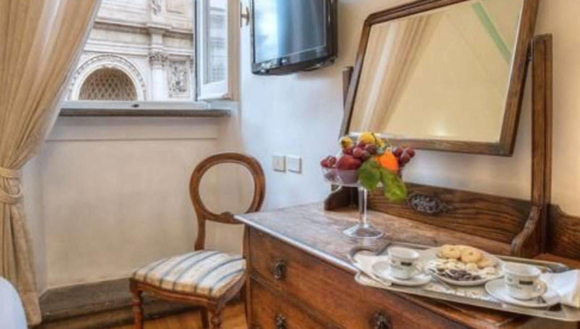 Hotel Fontana Roma Esterno foto