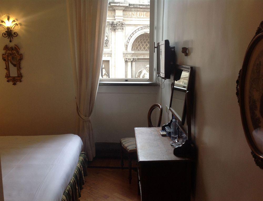 Hotel Fontana Roma Esterno foto
